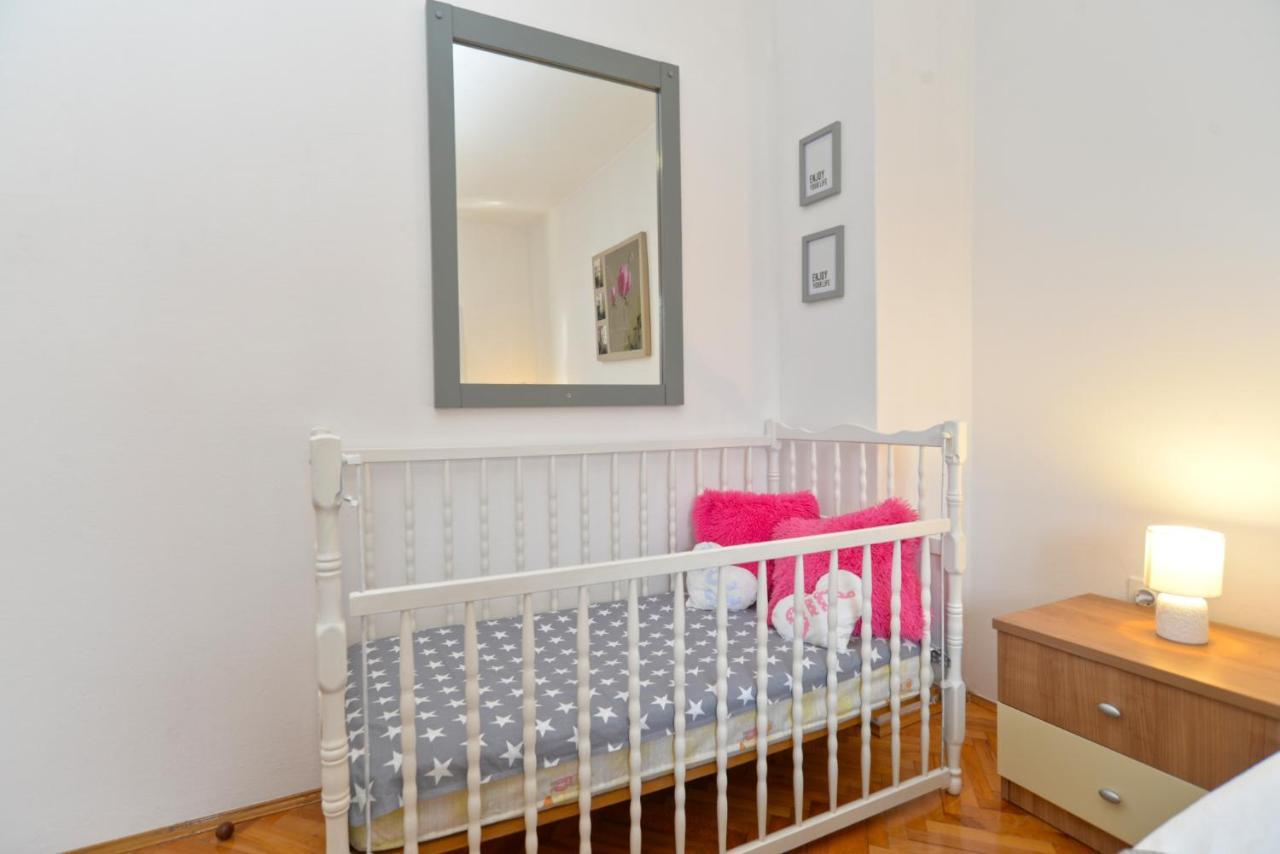 Apartment 1021 Fazana Luaran gambar